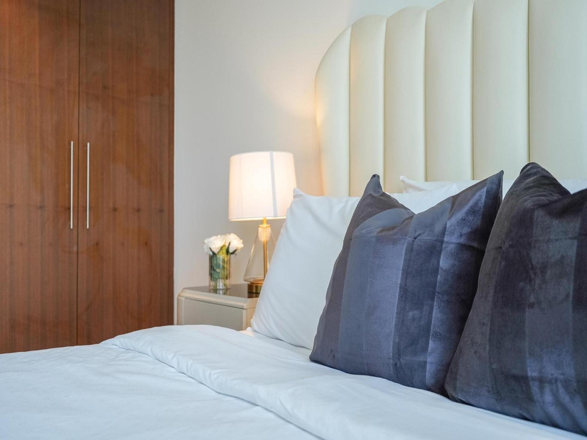 Luxurious Stylish Apartments Across Dubai Mall Burj Khalifa City Views Kültér fotó