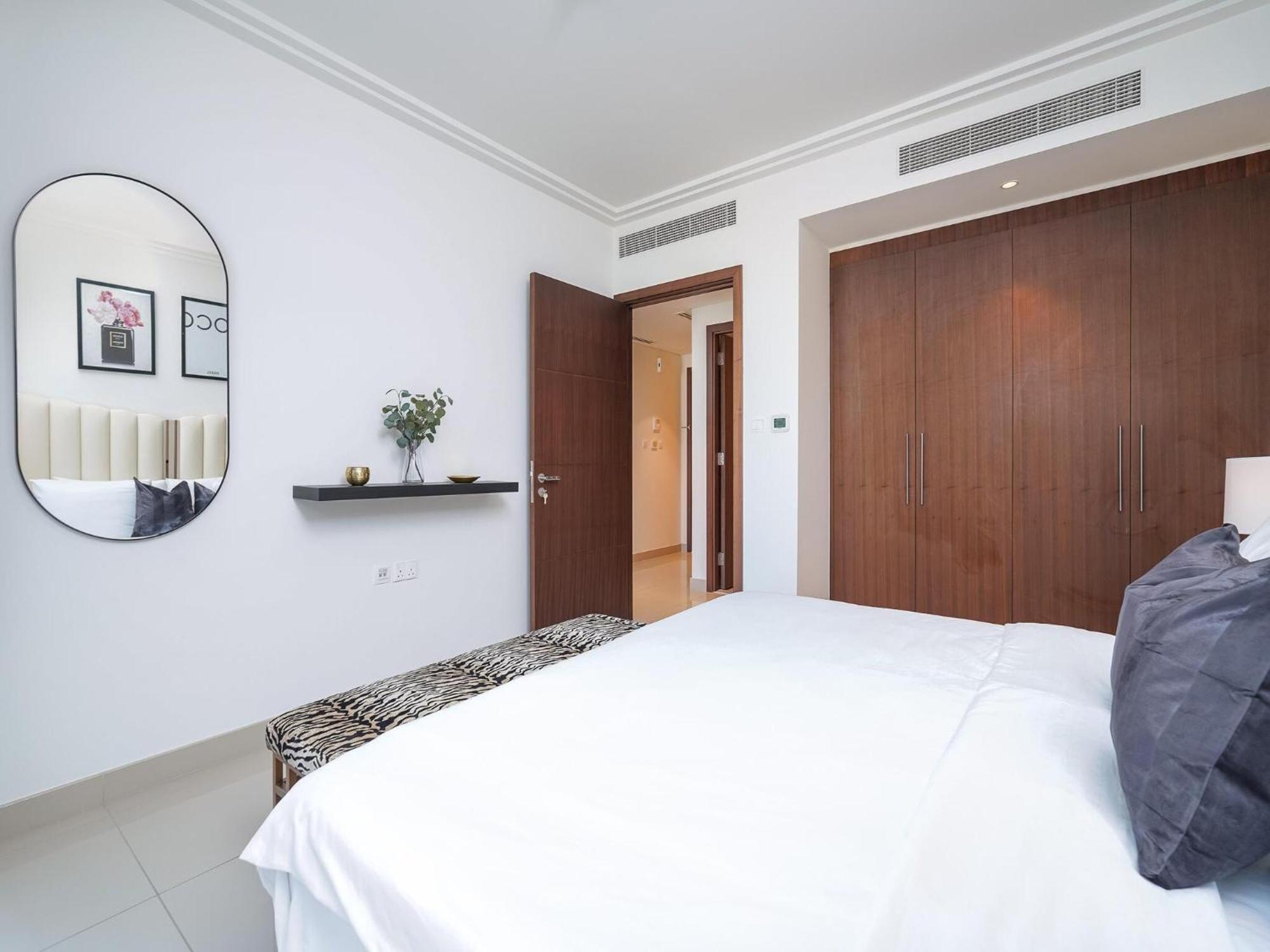 Luxurious Stylish Apartments Across Dubai Mall Burj Khalifa City Views Kültér fotó